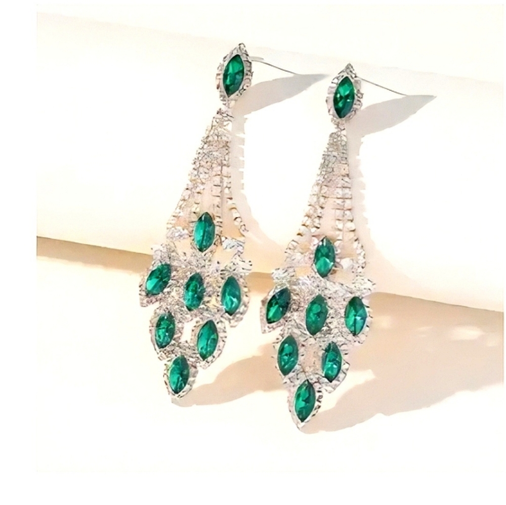 NEW ELEGANT RHINESTONE/GREEN GEMSTONE DANGLING HANGING EARRINGS